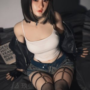 148cm/4ft10 B-cup Silicone Head Sex Doll – Betty