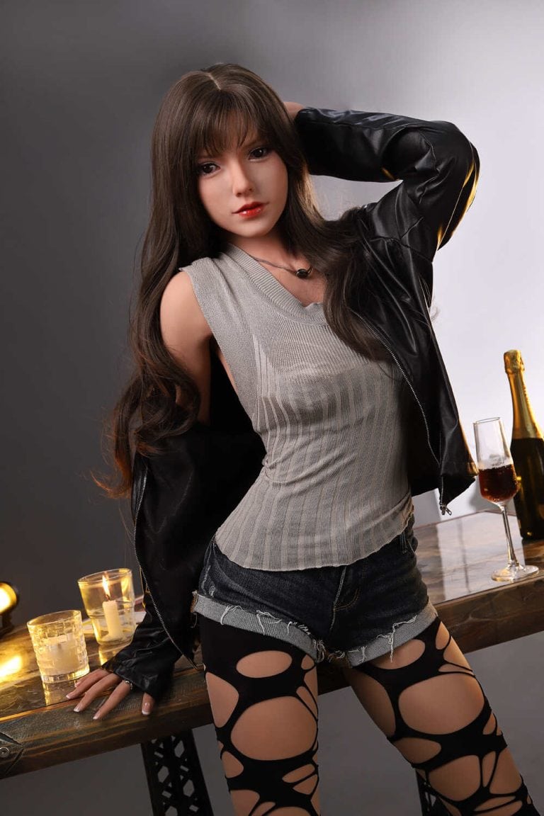 160cm/5ft3 D-cup Silicone Head Sex Doll – Calie