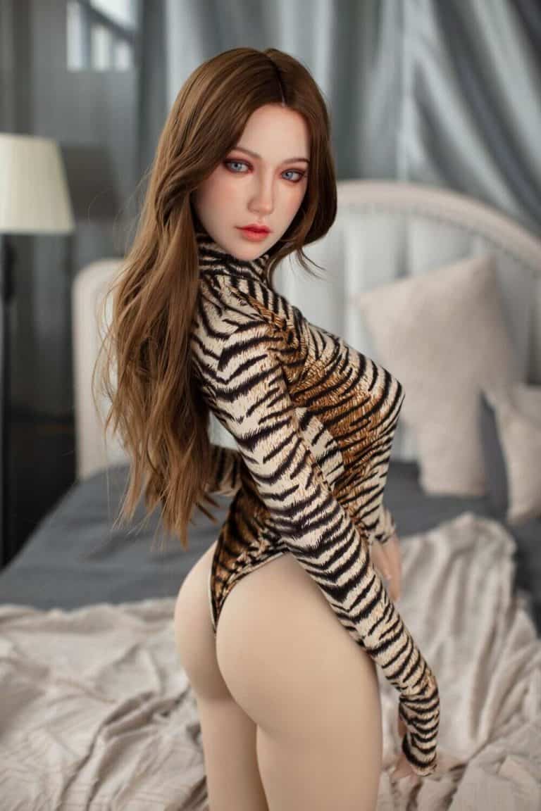 160cm/5ft3 D-cup Silicone Head Sex Doll – Jesse [In Stock | US Only]