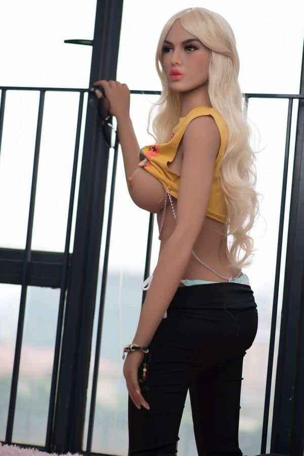 165cm/5ft5 F-cup TPE Sex Doll – Nirvana - Image 9