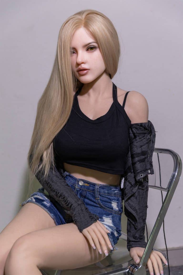 166cm/5ft5 D-cup Silicone Sex Doll – Vanya