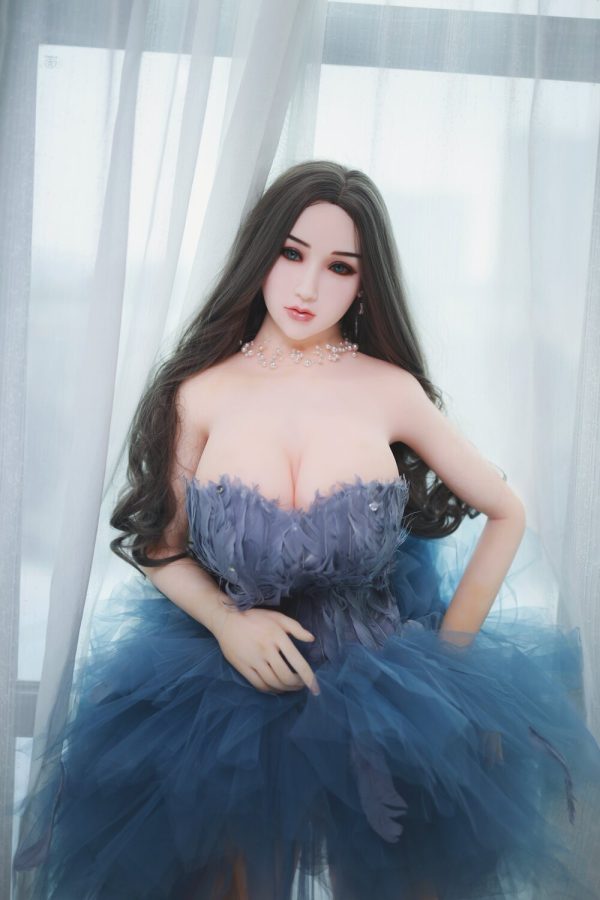 170cm/5ft7 H-cup TPE Sex Doll – Lisa Attlee - Image 7
