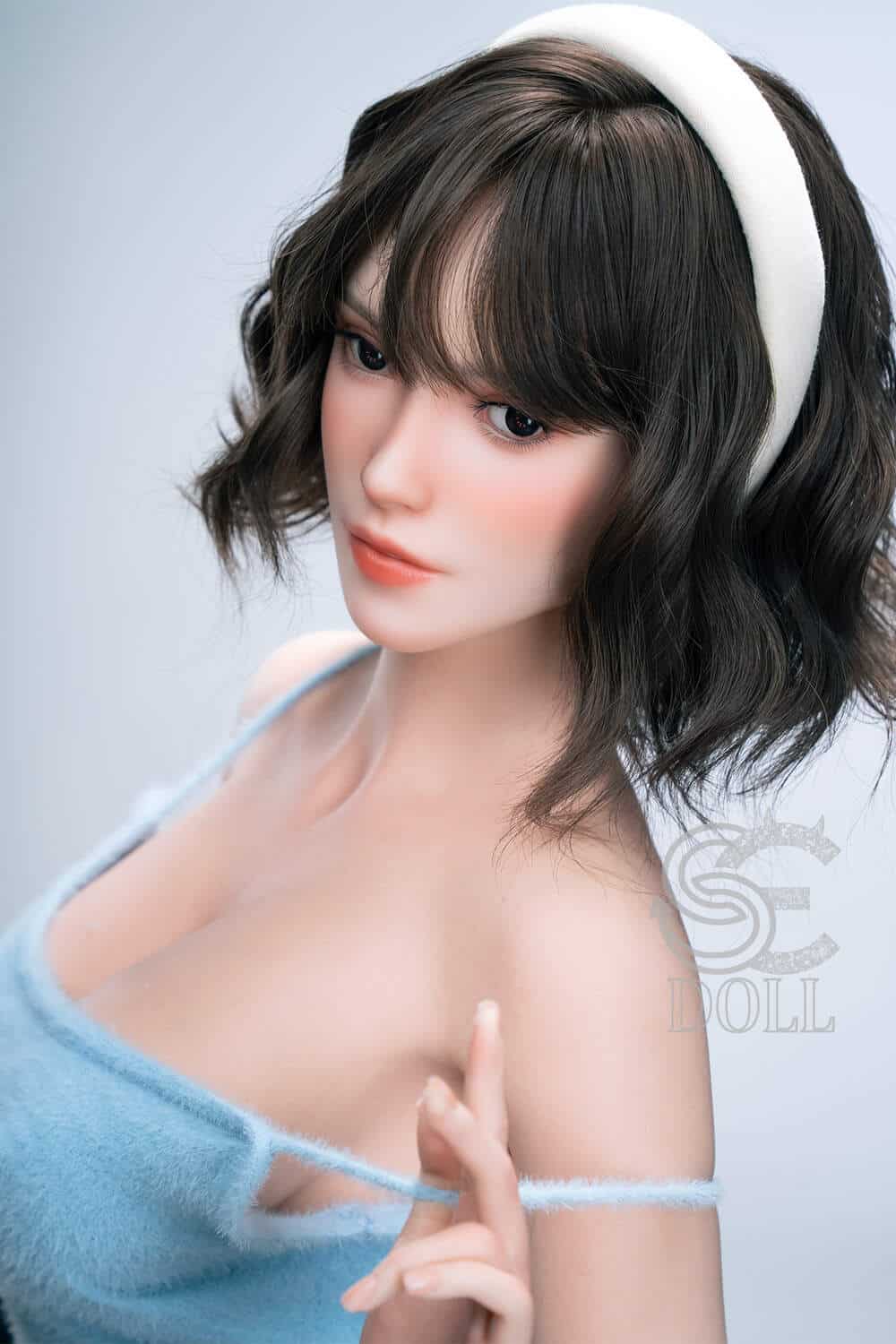 T161cm/5ft3 E-cup Silicone Sex Doll – Sylvia.A (Real Skin Texture Version) - Image 6