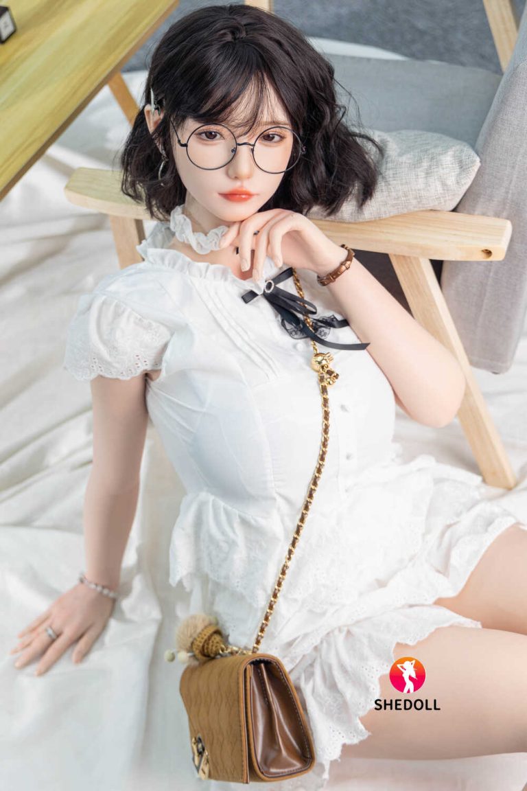 165cm/5ft5 E-cup Silicone Head Sex Doll – Ah Chu