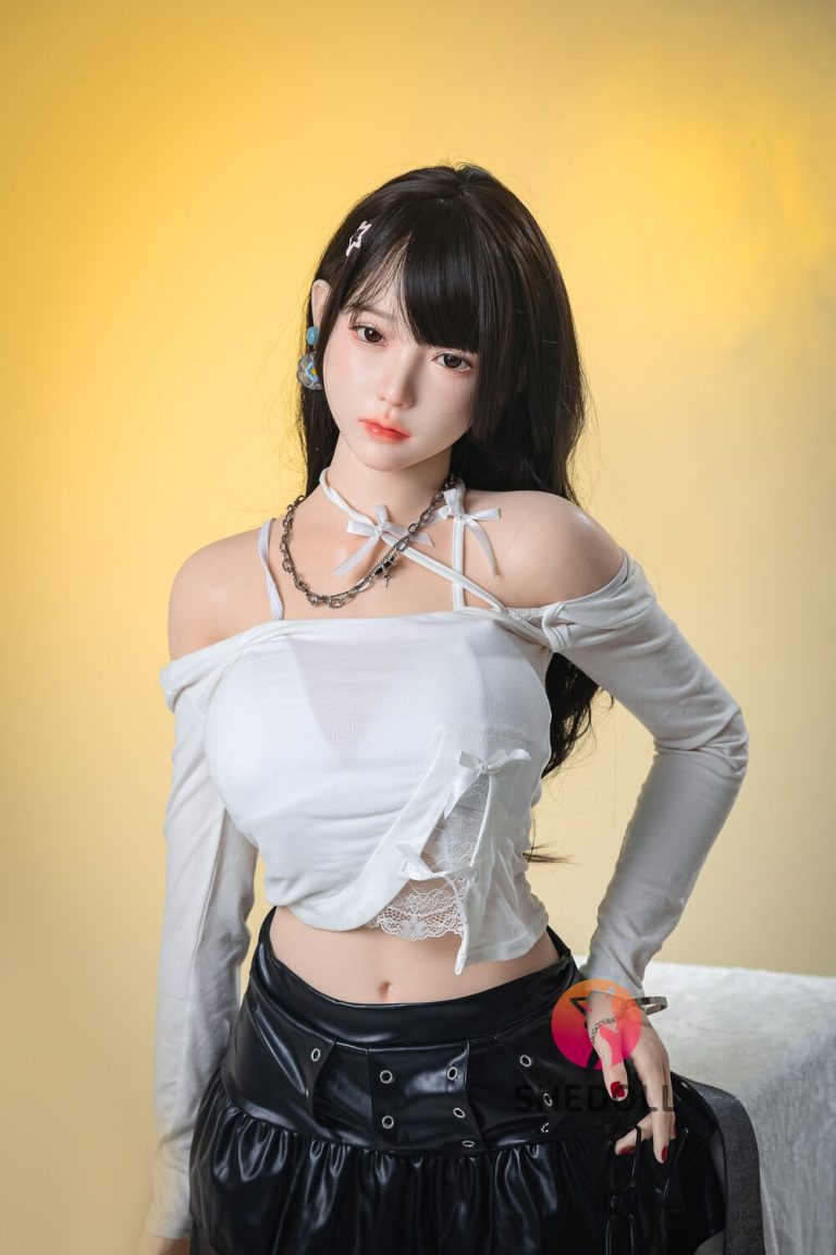 168cm/5ft6 D-cup Silicone Head Sex Doll – Chuyue